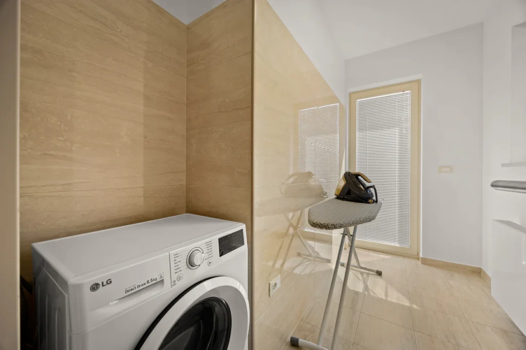 Villa-Silvia-Washing-Machine