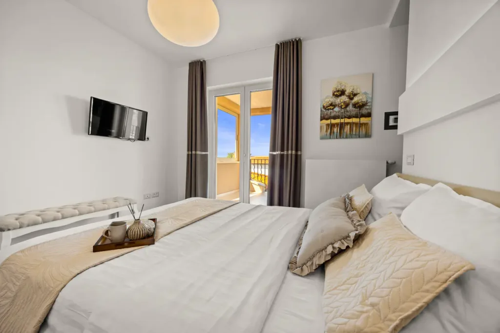 Villa-Silvia-Bedroom-12