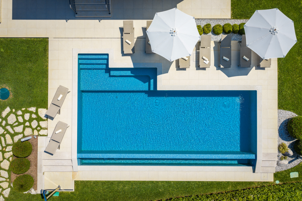 Villa-Silvia-Pool-from-Above